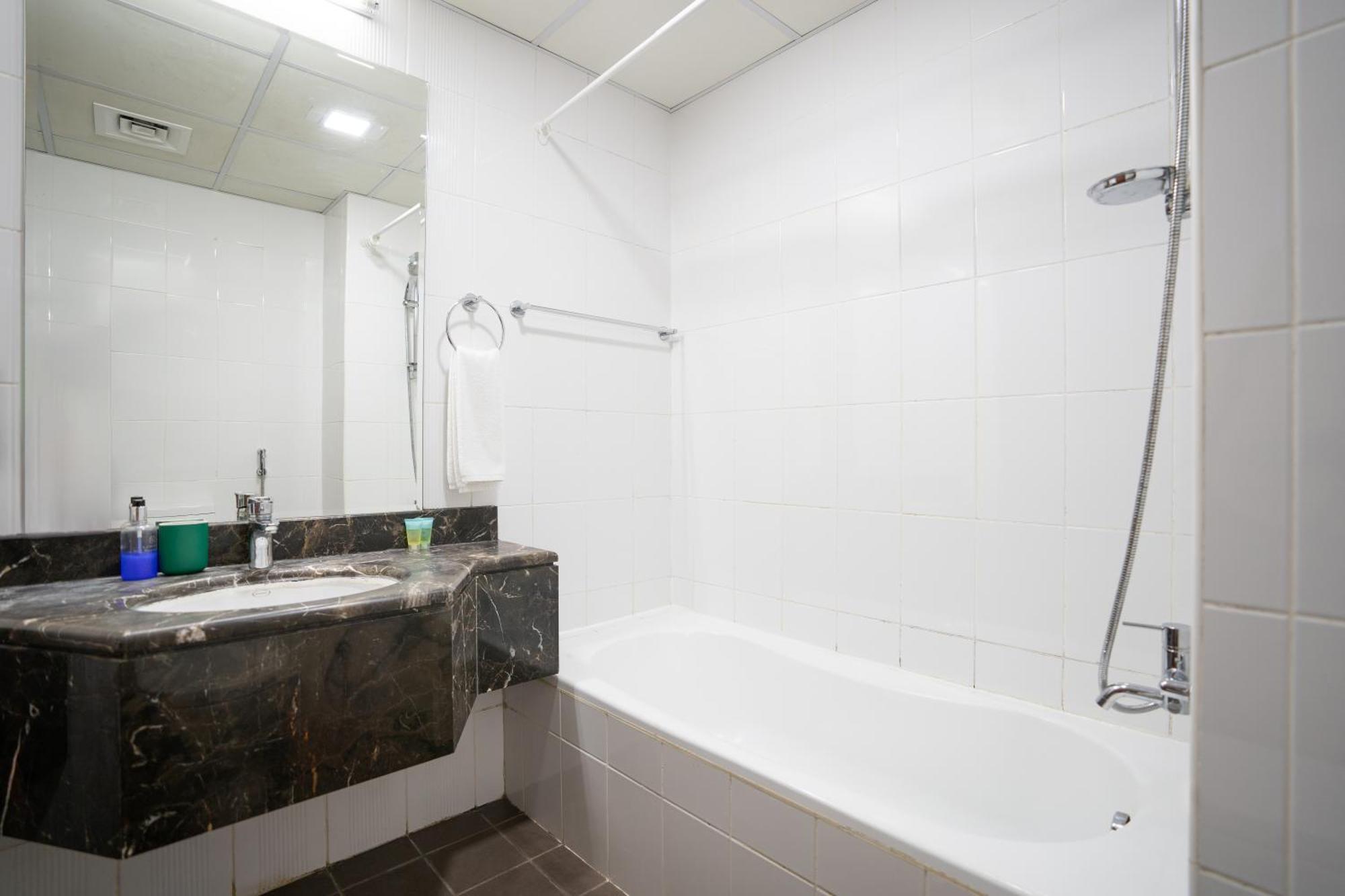 Rh- Perfect Downtown Getaway For Couple, Near Dubai Mall エクステリア 写真